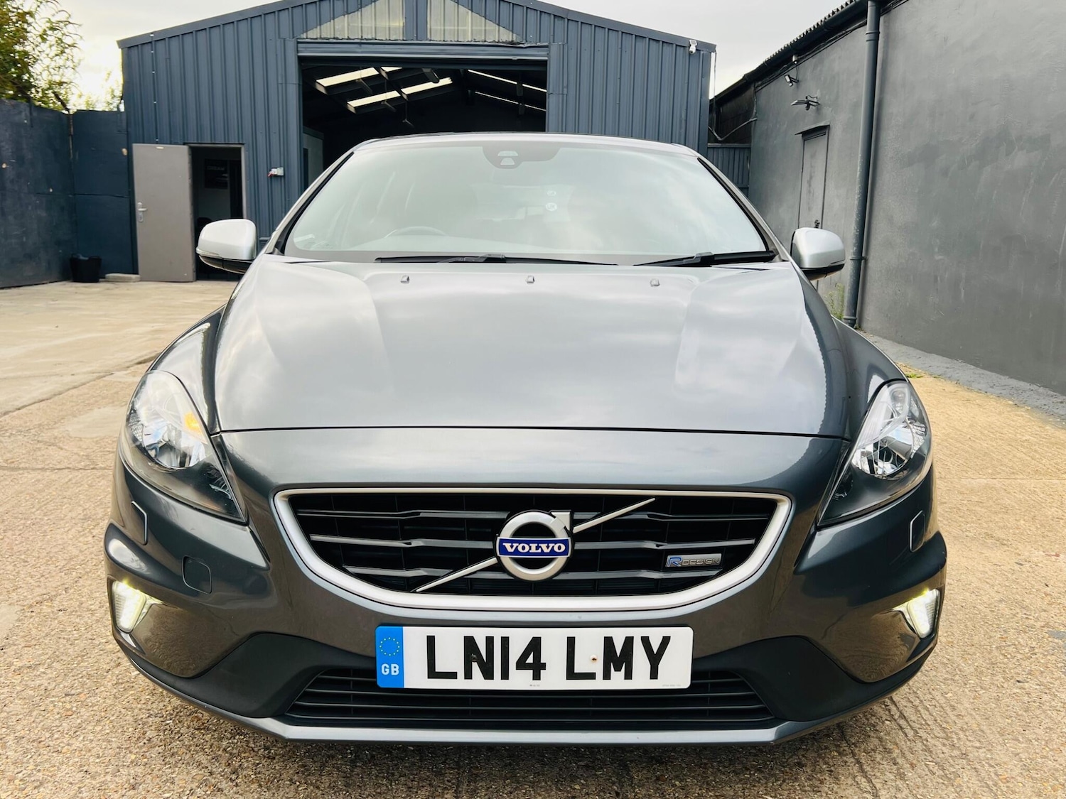 Used Volvo V40 for sale - 77267071: Photo 4