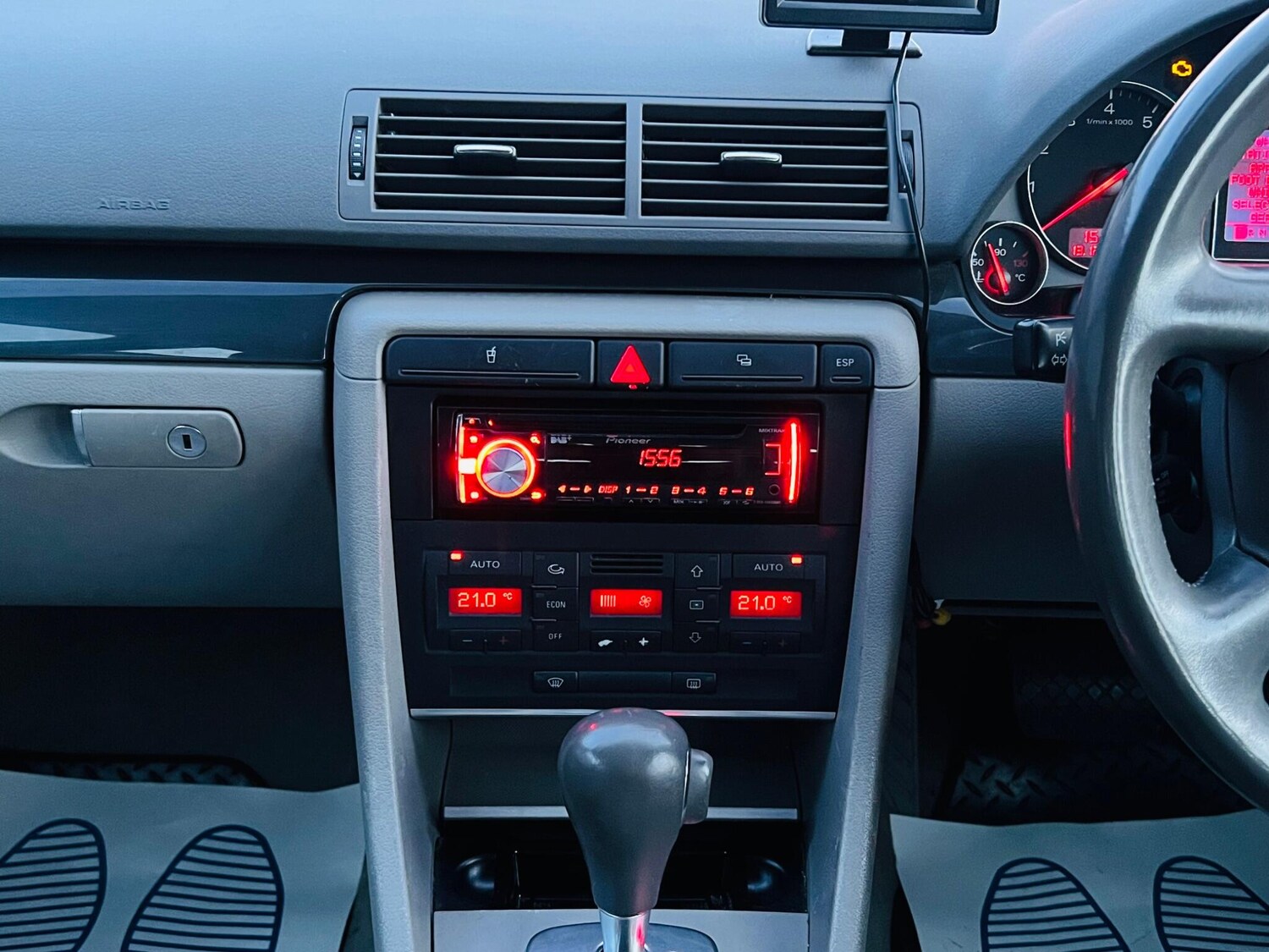 Used Audi A4 for sale - 77267490: Photo 24