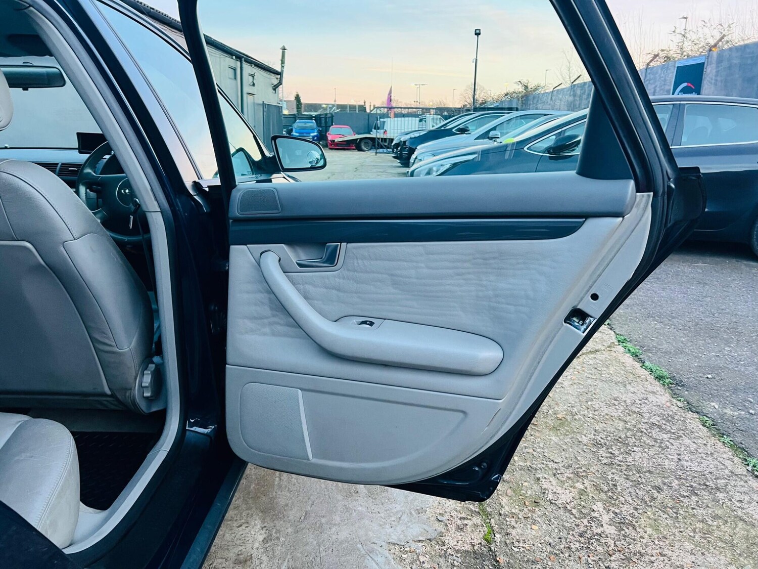 Used Audi A4 for sale - 77267490: Photo 39