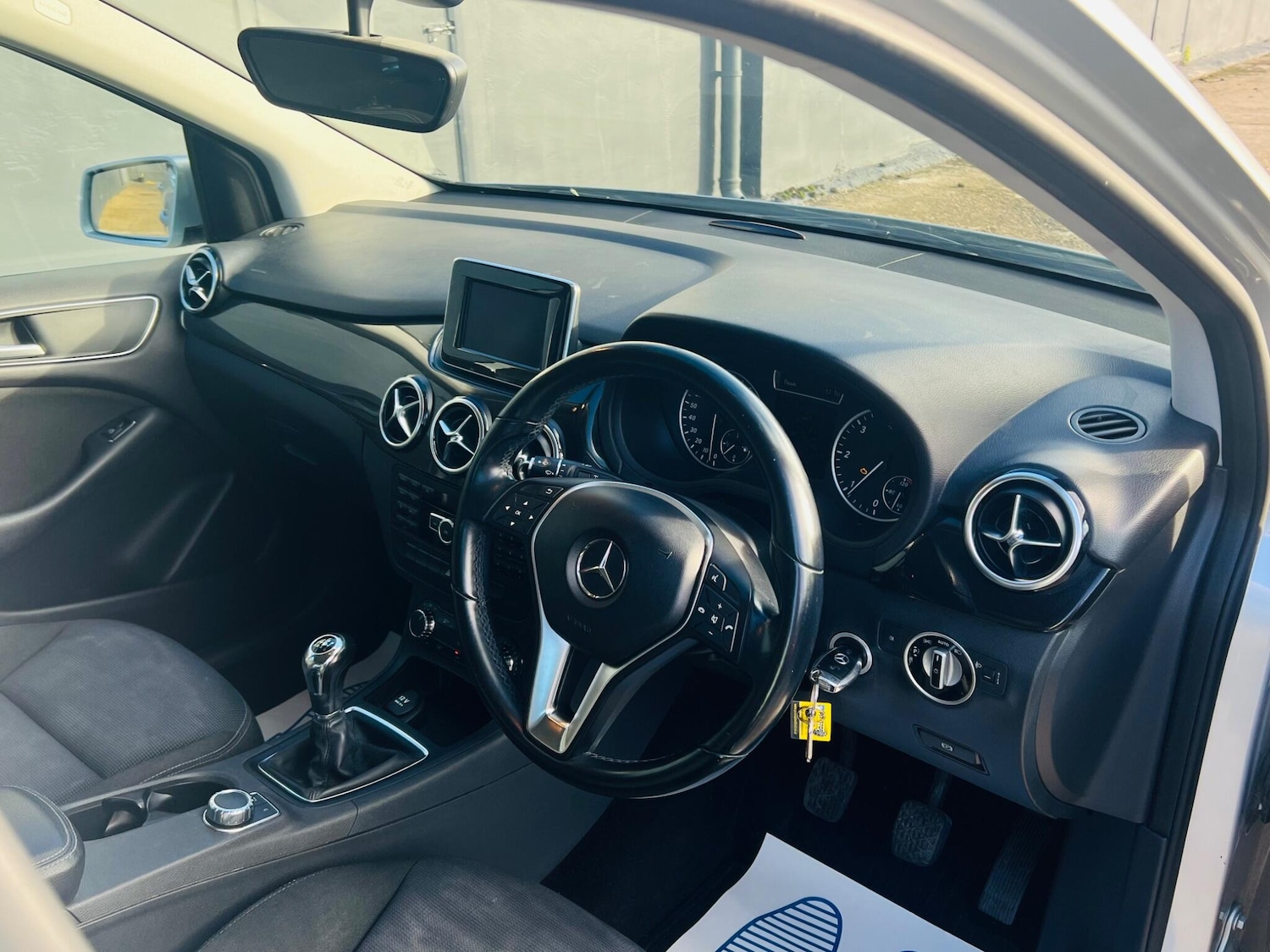 Used Mercedes-Benz B Class for sale - 77267859: Photo 13