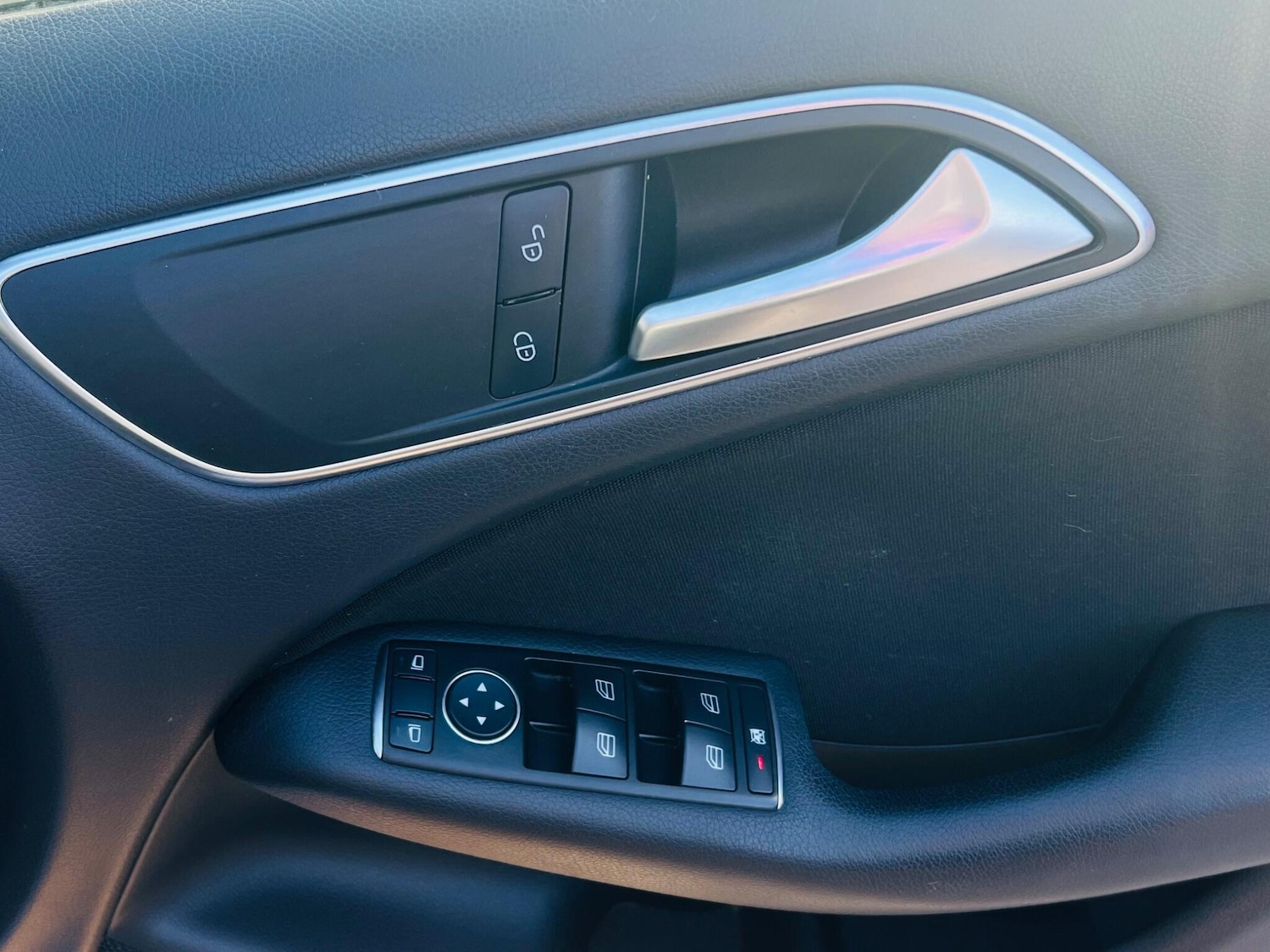 Used Mercedes-Benz B Class for sale - 77267859: Photo 15