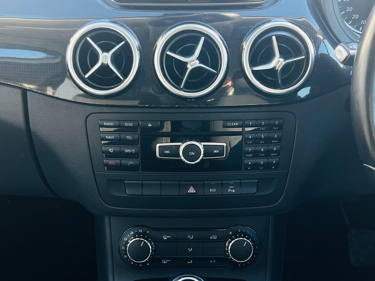 Used Mercedes-Benz B Class for sale - 77267859: Photo 26