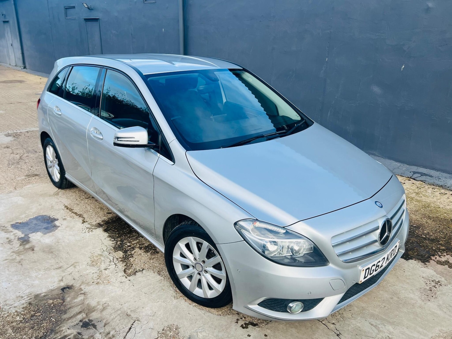 Used Mercedes-Benz B Class for sale - 77267859: Photo 3