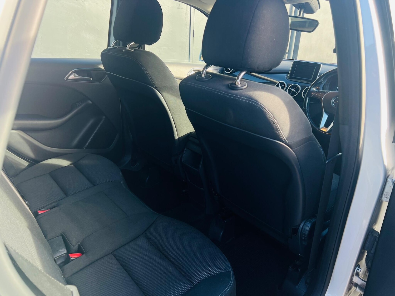 Used Mercedes-Benz B Class for sale - 77267859: Photo 42