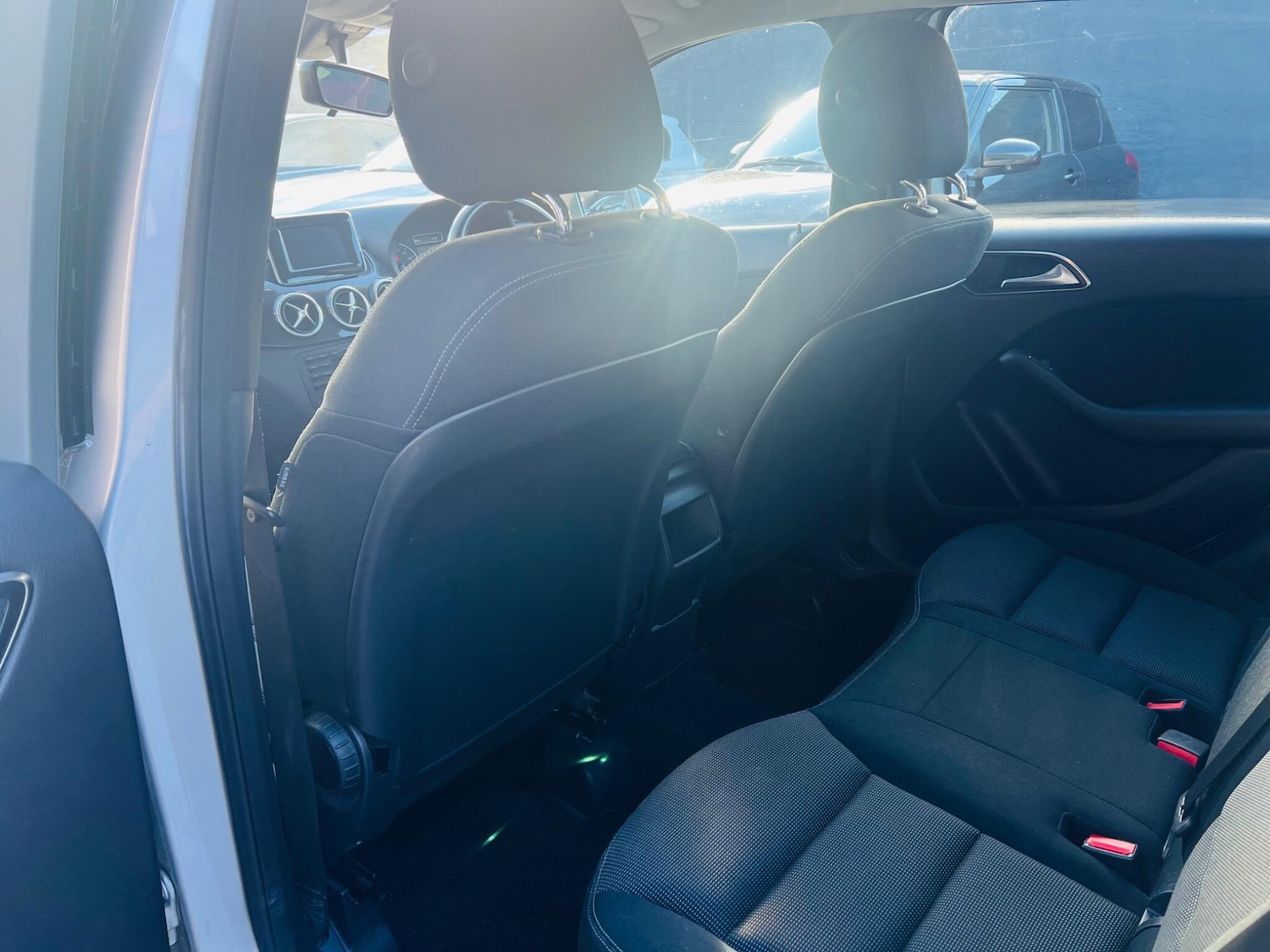 Used Mercedes-Benz B Class for sale - 77267859: Photo 47