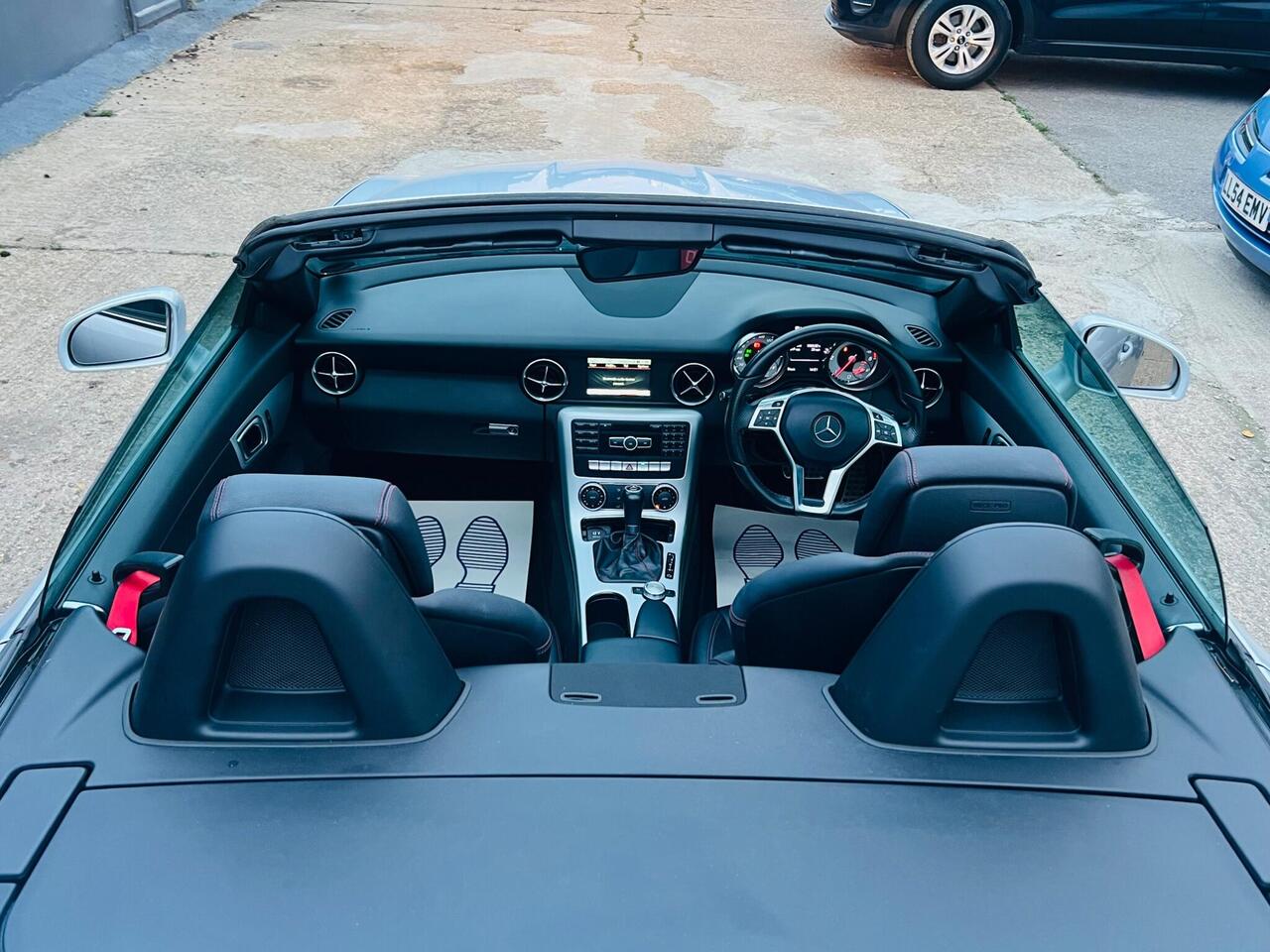 Used Mercedes-Benz SLK 2015 for sale - 77298616: Photo 29