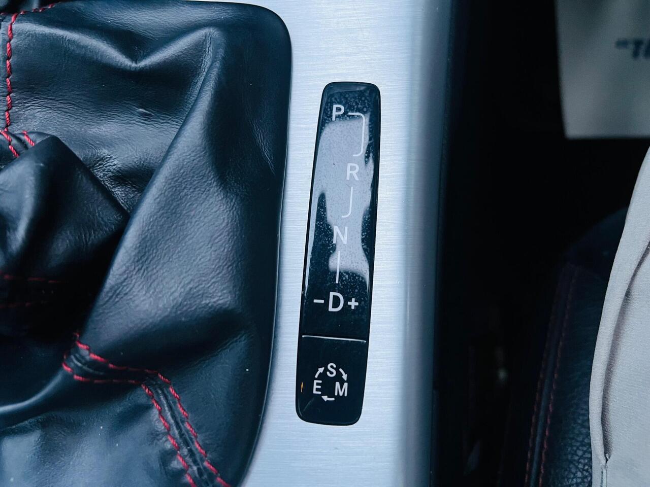 Used Mercedes-Benz SLK 2015 for sale - 77298616: Photo 38