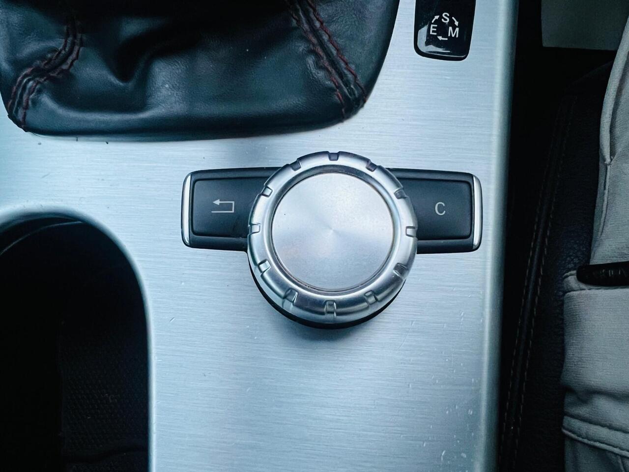 Used Mercedes-Benz SLK 2015 for sale - 77298616: Photo 39