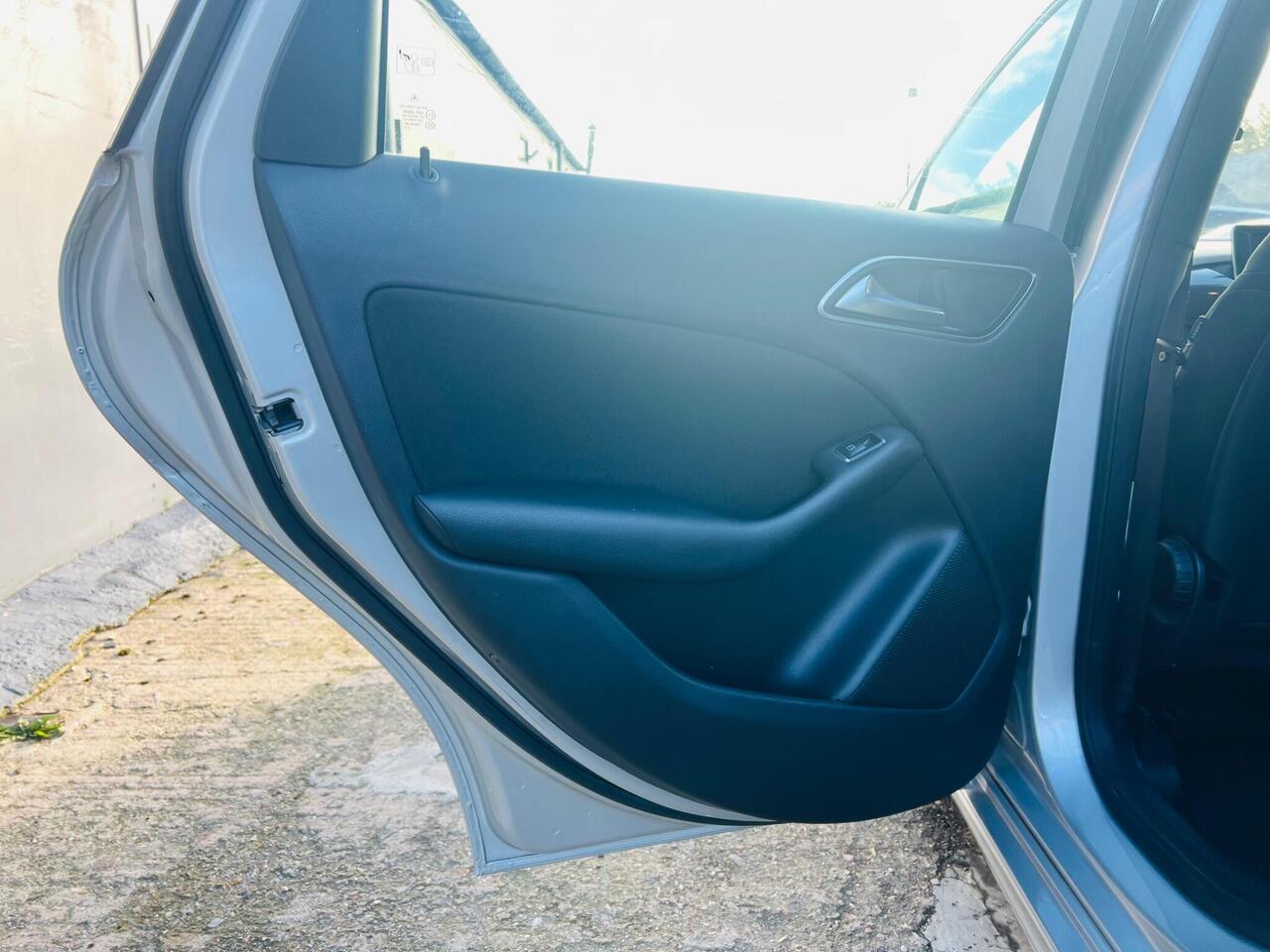 Used Mercedes-Benz B Class 2012 for sale - 77298614: Photo 49