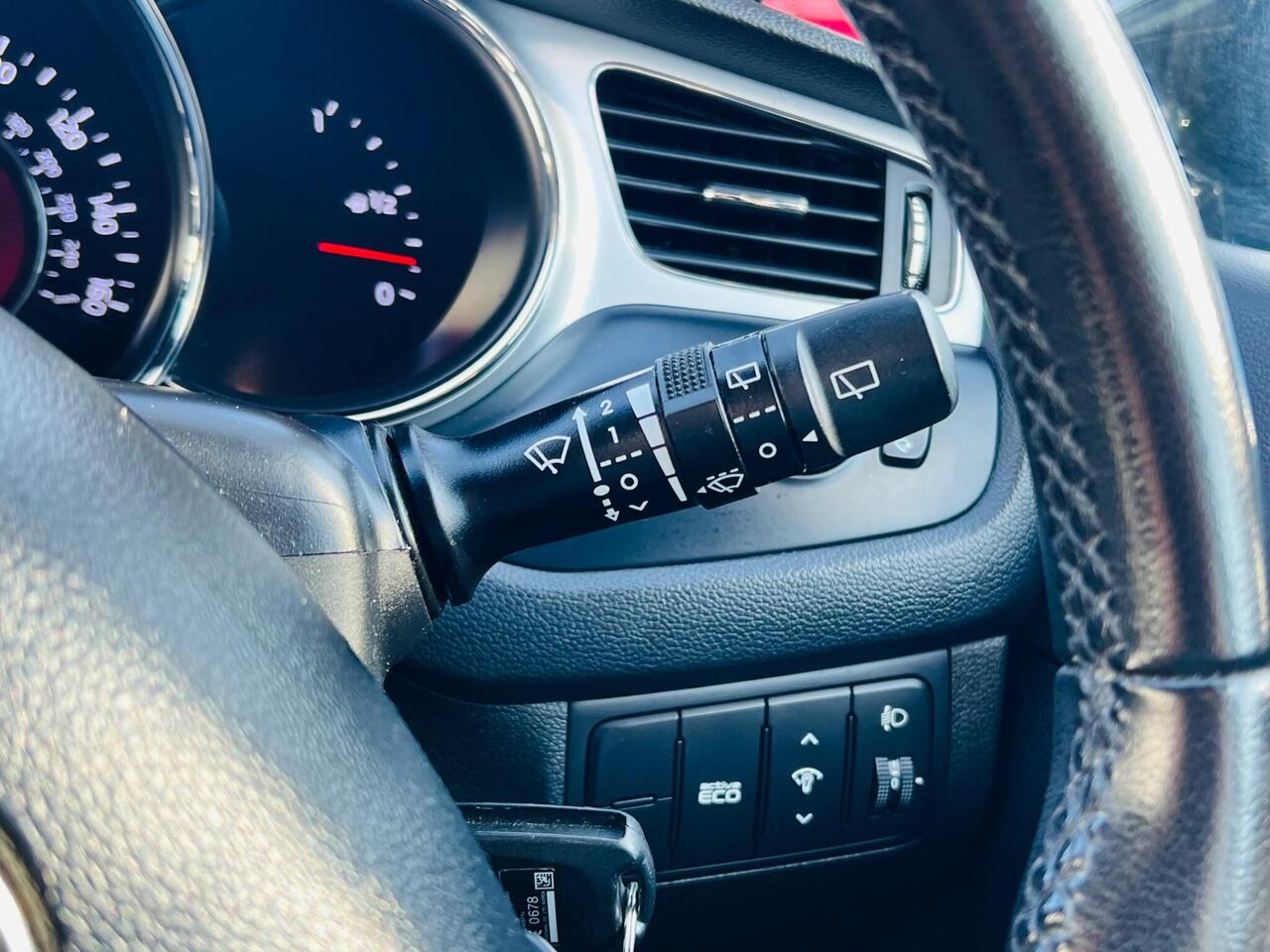 Used Kia Ceed 2013 for sale - 77298607: Photo 32