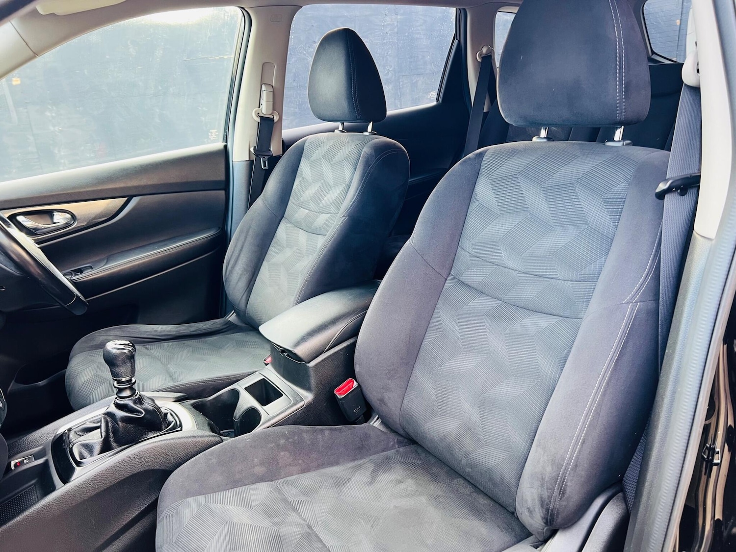 Used Nissan X-Trail for sale - 77267215: Photo 16