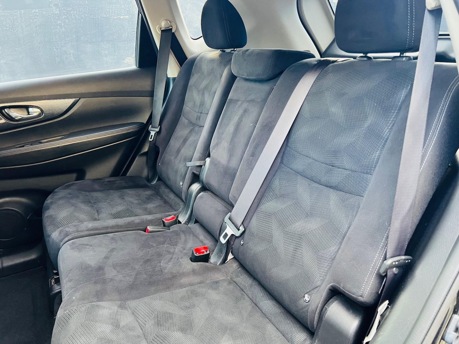 Used Nissan X-Trail for sale - 77267215: Photo 37