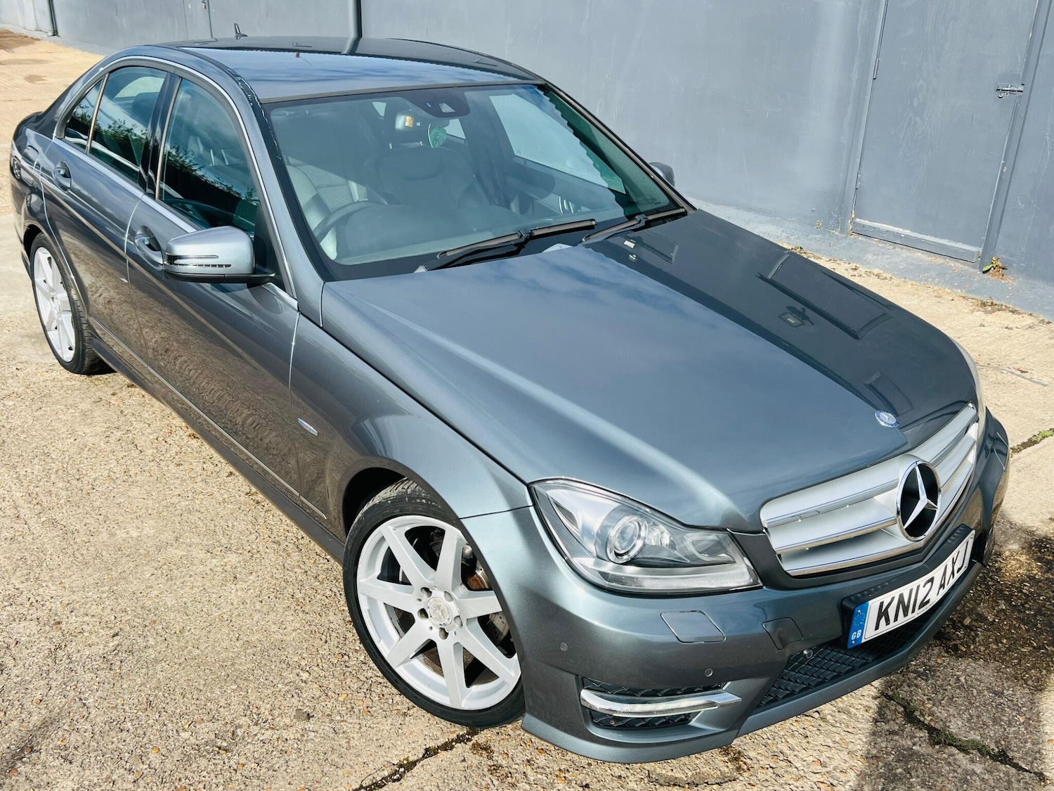 Used Mercedes-Benz C Class for sale - 77268135: Photo 3