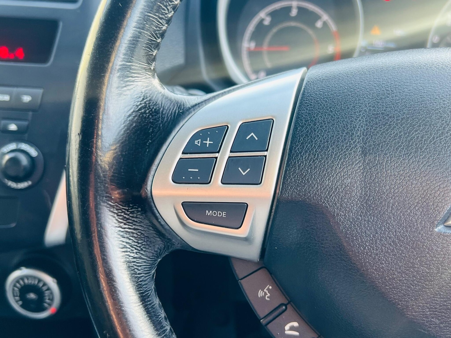 Used Mitsubishi ASX for sale - 77267024: Photo 34