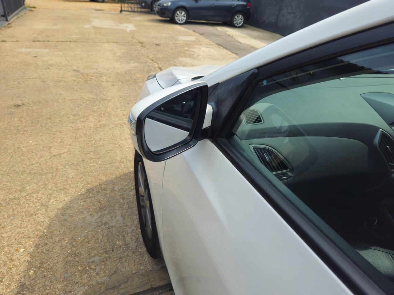 Used Hyundai Ix35 2014 for sale - 77298608: Photo 11