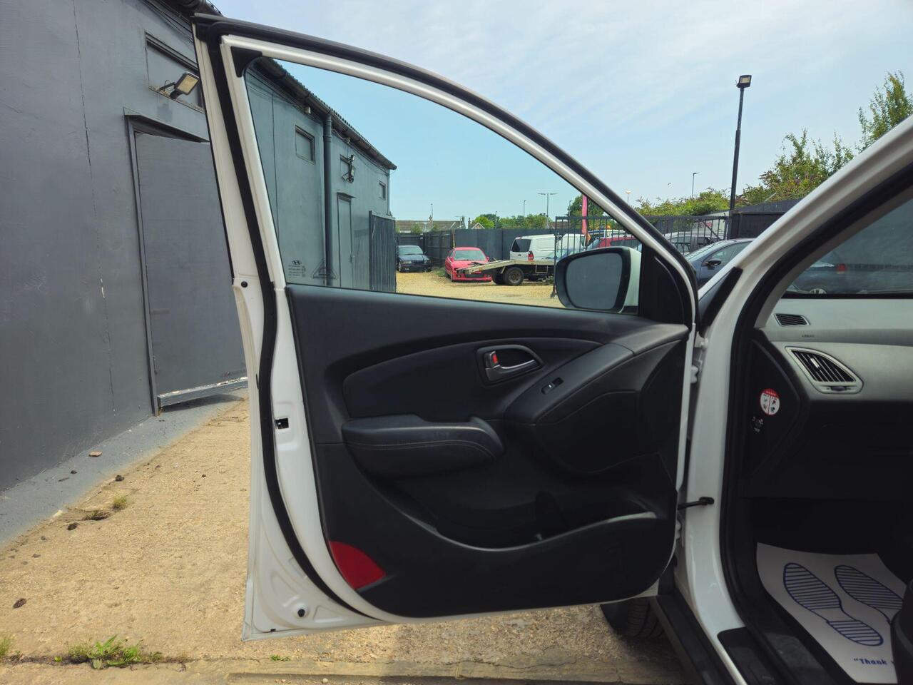 Used Hyundai Ix35 2014 for sale - 77298608: Photo 20