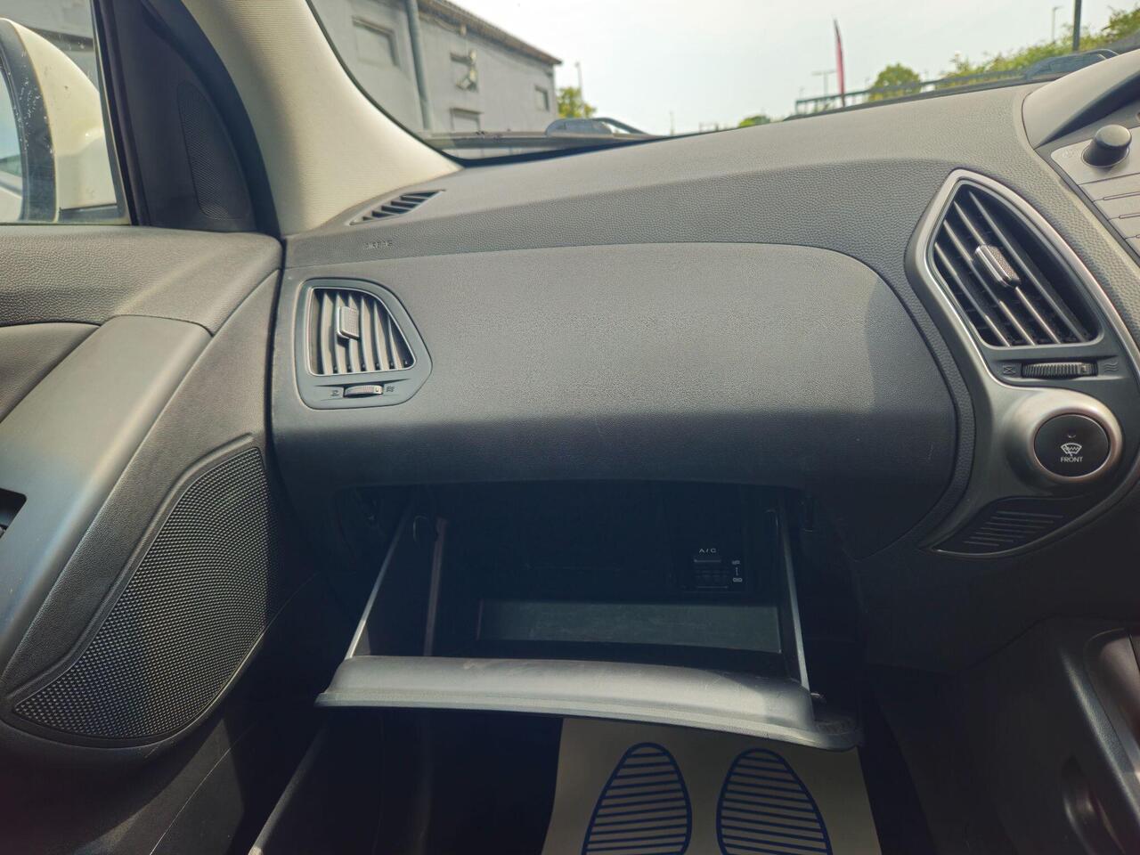 Used Hyundai Ix35 2014 for sale - 77298608: Photo 31