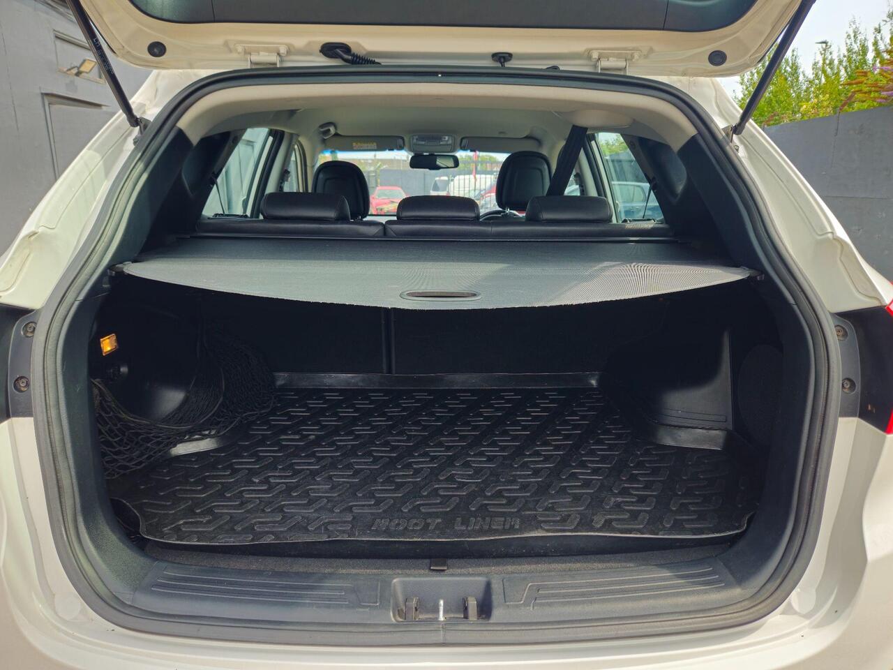 Used Hyundai Ix35 2014 for sale - 77298608: Photo 54