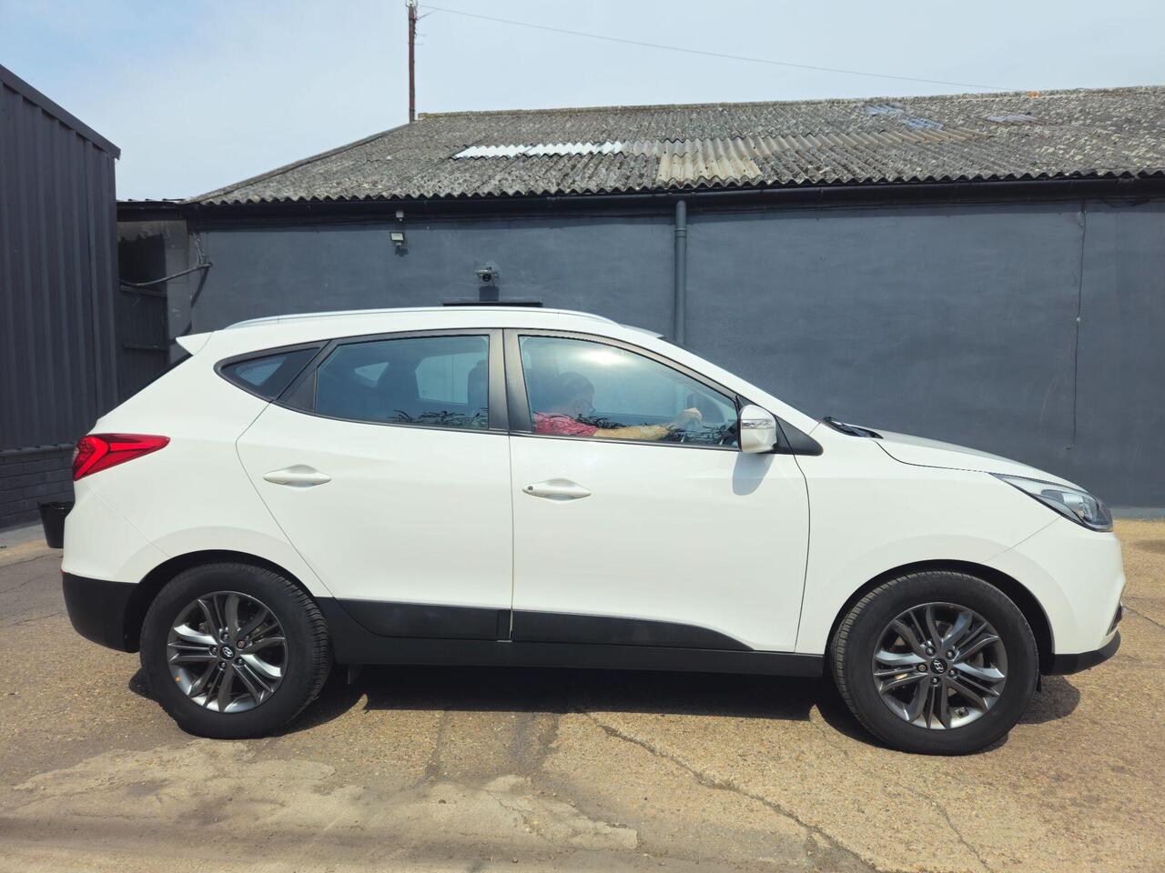 Used Hyundai Ix35 2014 for sale - 77298608: Photo 55