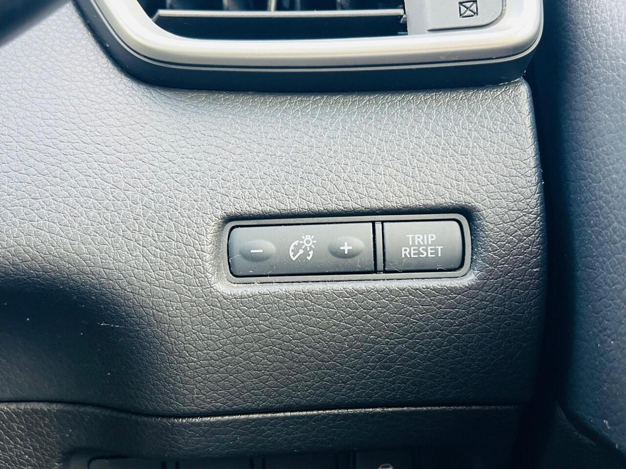 Used Nissan X-Trail 2015 for sale - 77298617: Photo 30