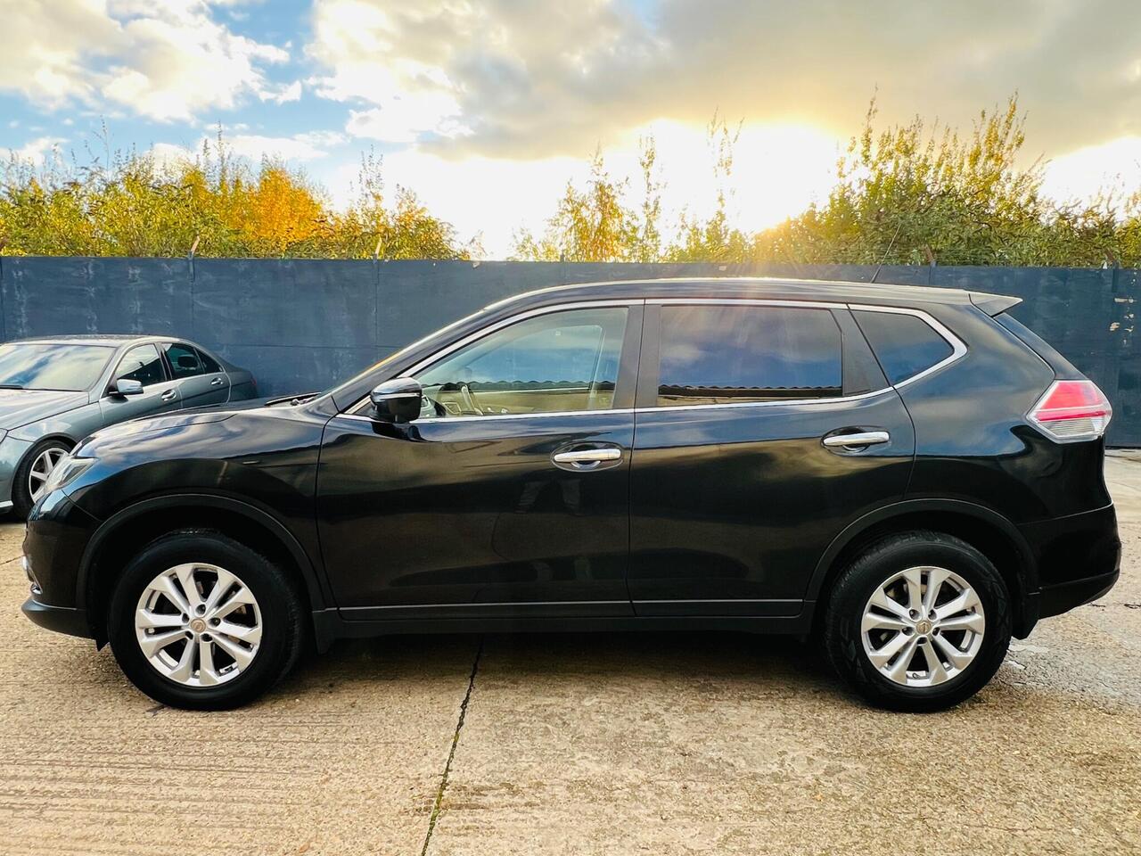 Used Nissan X-Trail 2015 for sale - 77298617: Photo 40