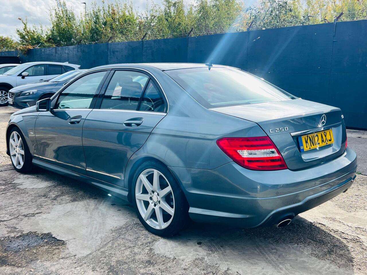 Used Mercedes-Benz C Class 2012 for sale - 77298610: Photo 8