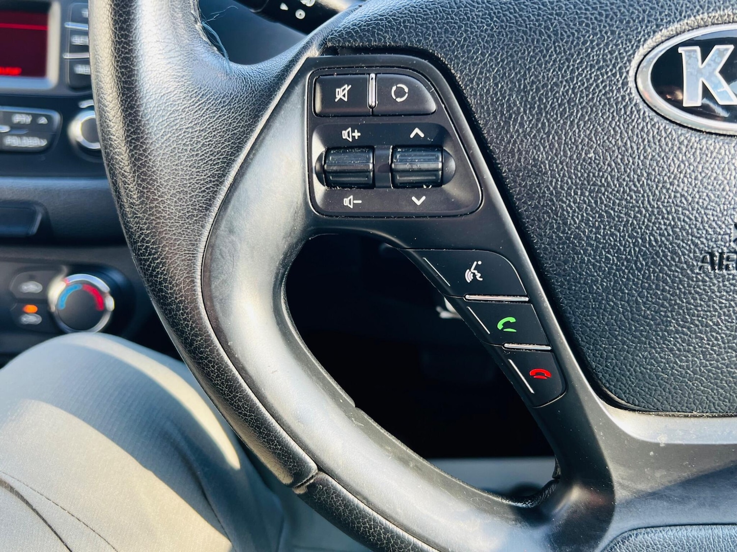 Used Kia Ceed 2013 for sale - 77267064: Photo 27