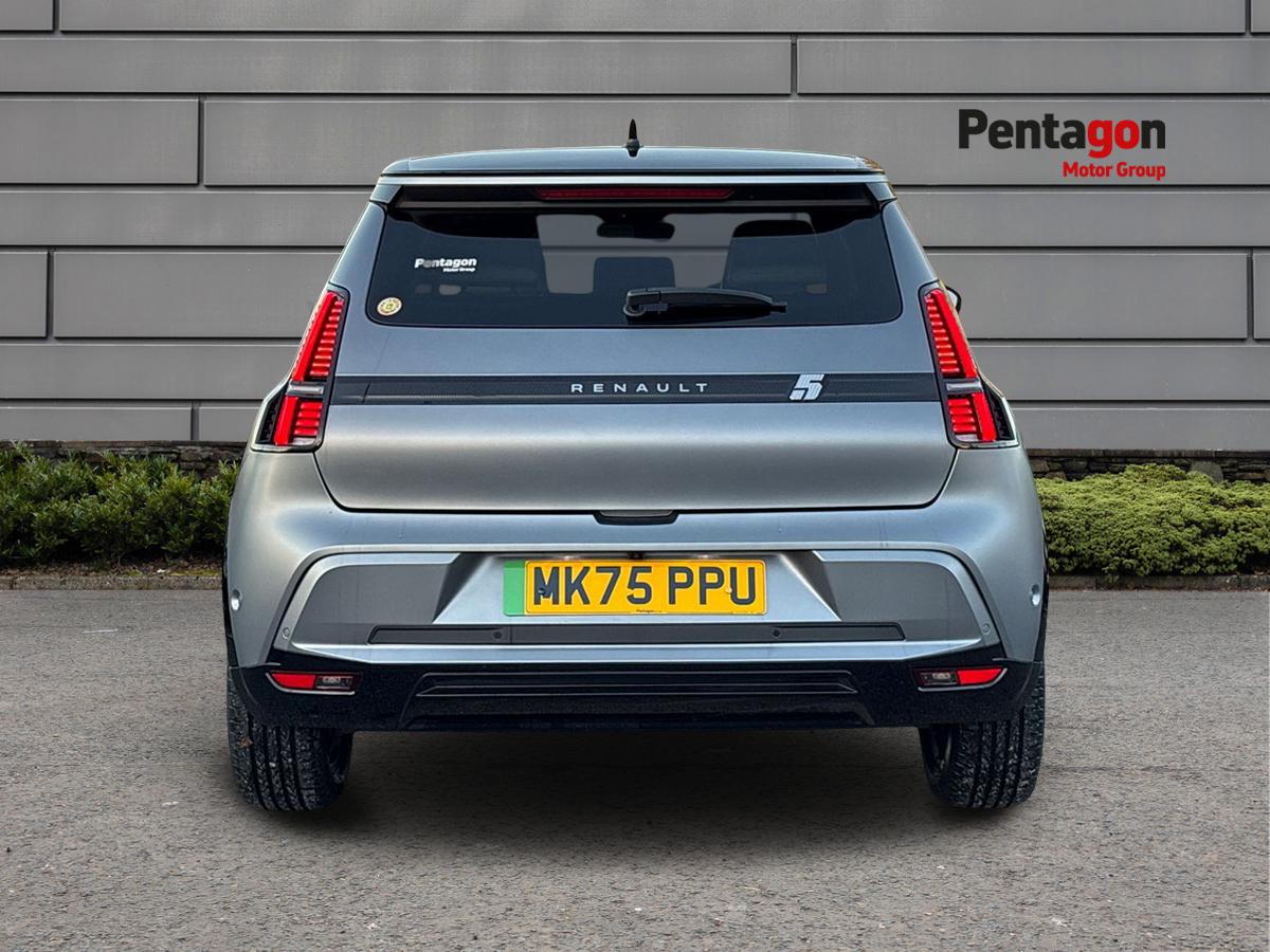 Used Renault 5 E-Tech electric 2025 for sale - 76536467: Photo 16