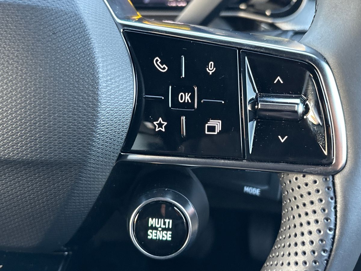 Used Renault 5 E-Tech electric 2025 for sale - 76536467: Photo 28