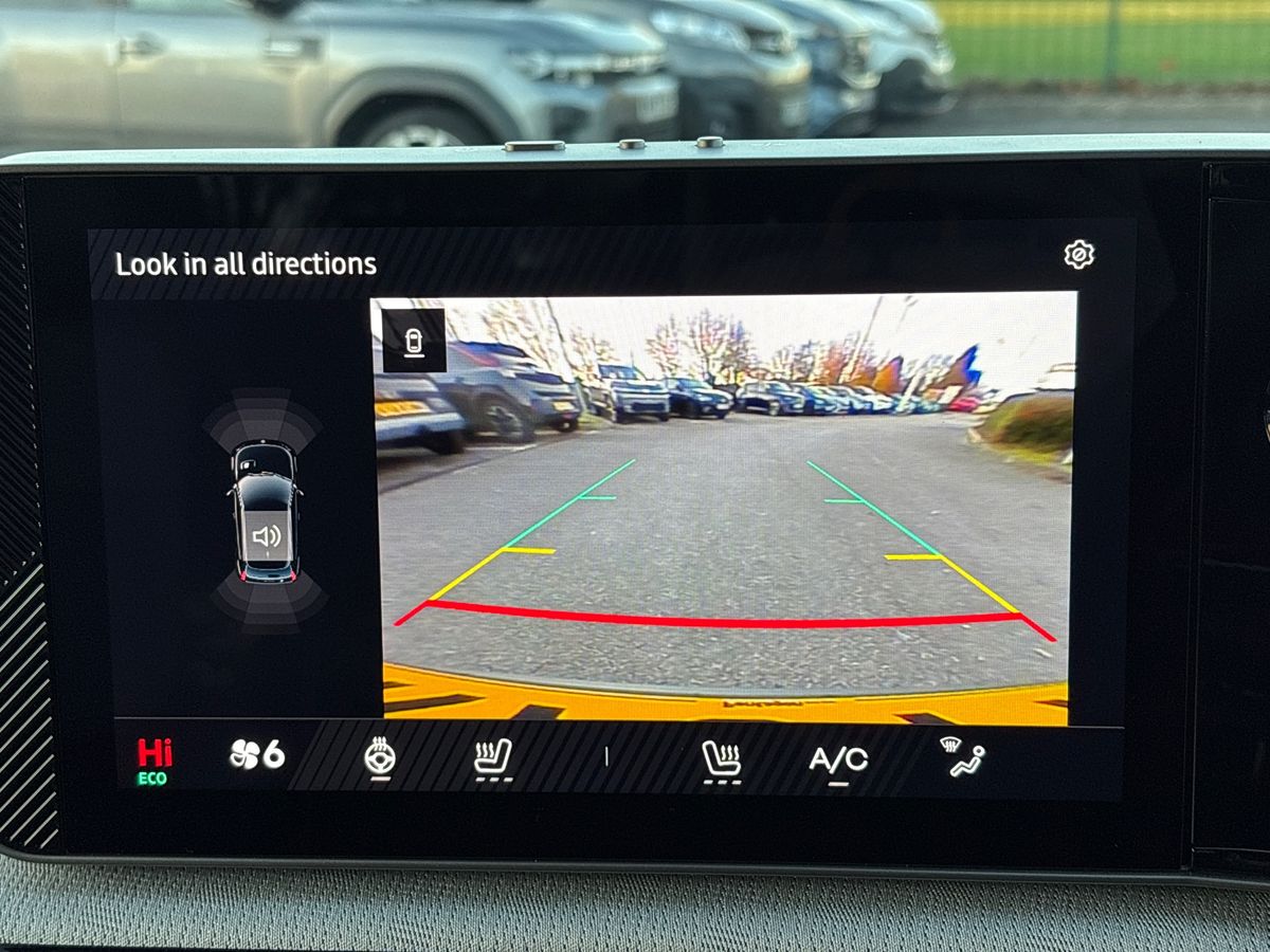 Used Renault 5 E-Tech electric 2025 for sale - 76536467: Photo 32