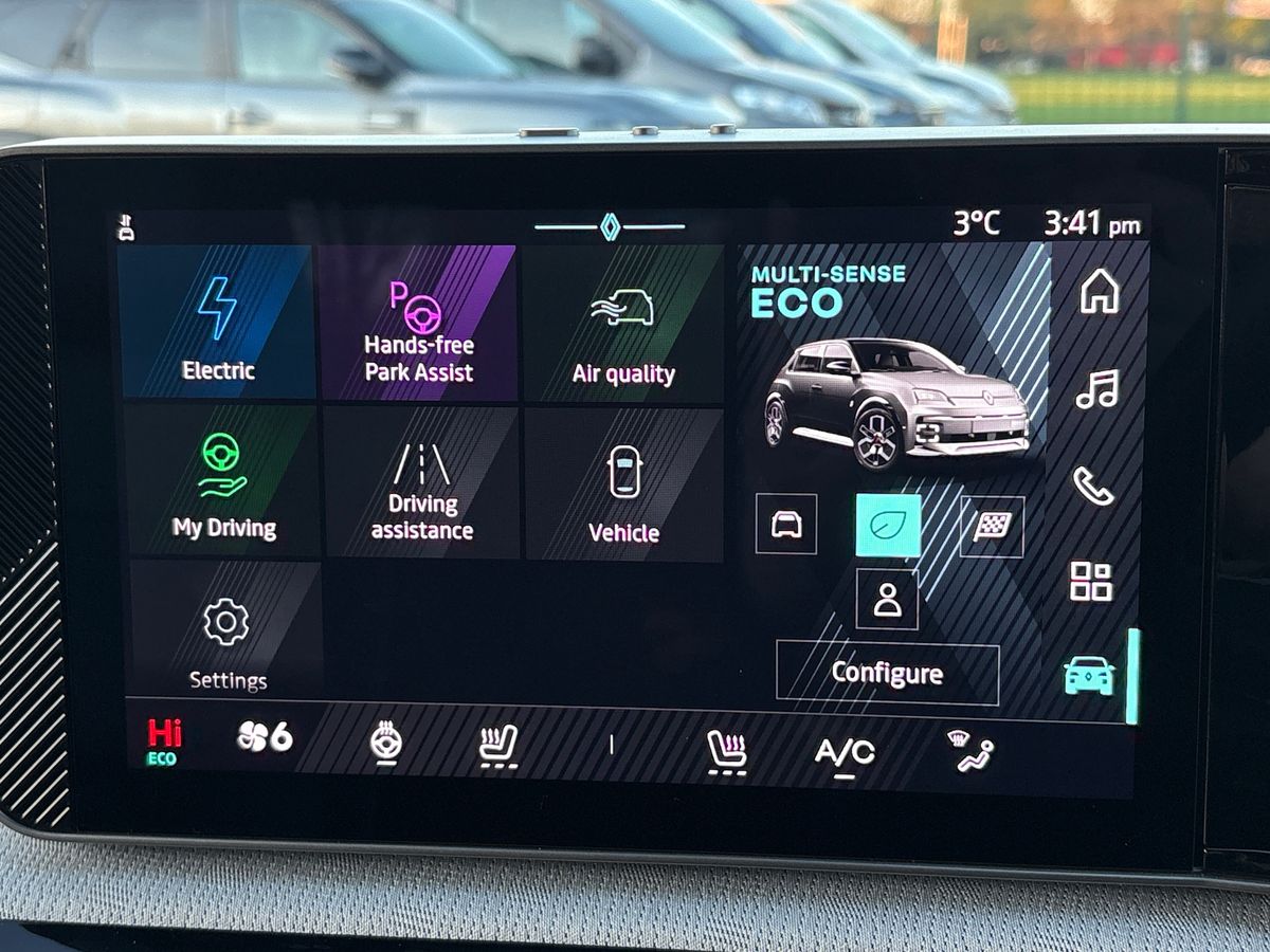 Used Renault 5 E-Tech electric 2025 for sale - 76536467: Photo 34