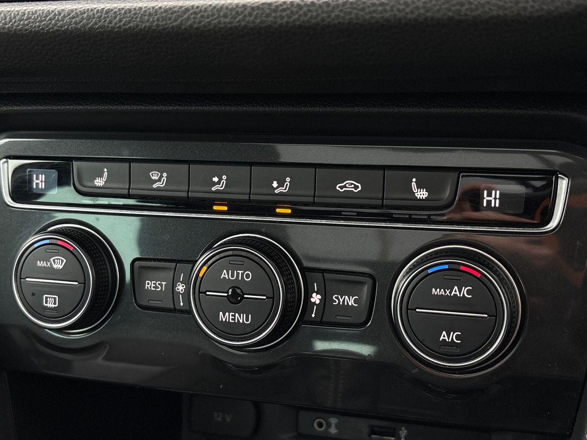 Used Volkswagen Tiguan 2017 for sale - 76262612: Photo 29