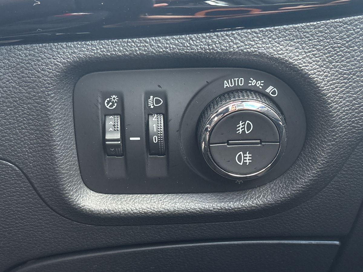 Used Vauxhall Astra 2016 for sale - 76390982: Photo 24