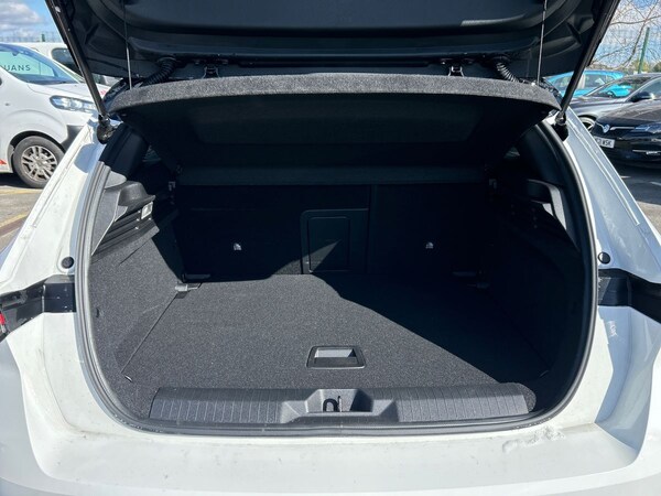 Used Vauxhall Astra 2024 for sale - 73902621: Photo 11
