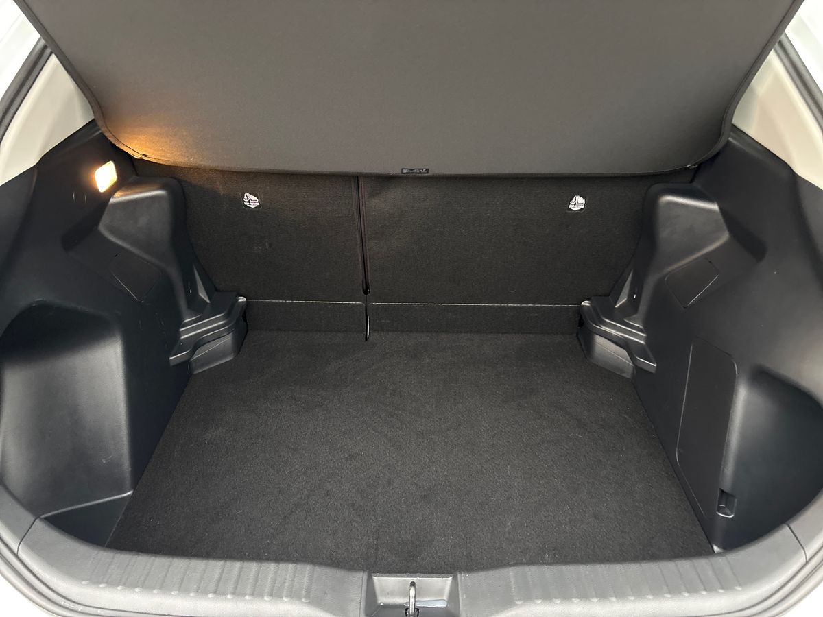 Used Toyota Yaris Cross 2023 for sale - 76442557: Photo 11