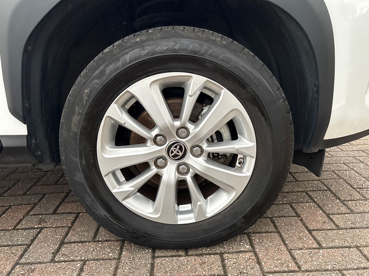 Used Toyota Yaris Cross 2023 for sale - 76442557: Photo 17