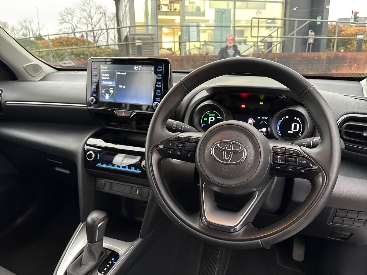 Used Toyota Yaris Cross 2023 for sale - 76442557: Photo 20