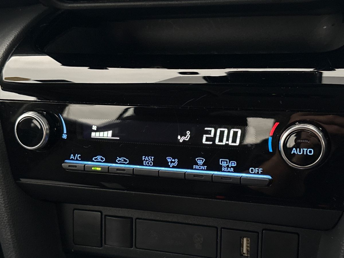 Used Toyota Yaris Cross 2023 for sale - 76442557: Photo 27