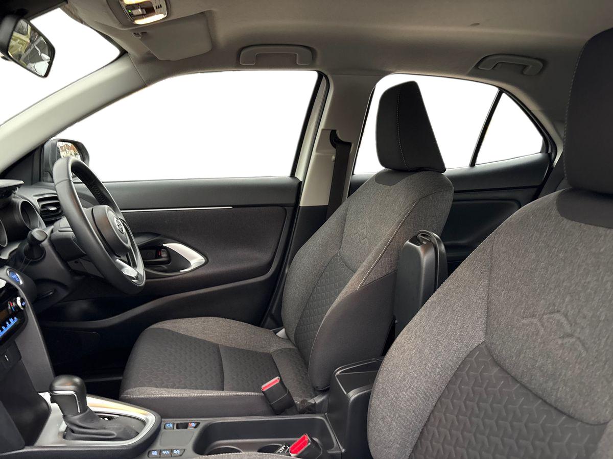 Used Toyota Yaris Cross 2023 for sale - 76442557: Photo 9