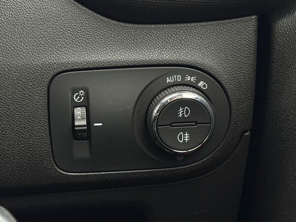 Used Vauxhall Crossland 2021 for sale - 76040401: Photo 28