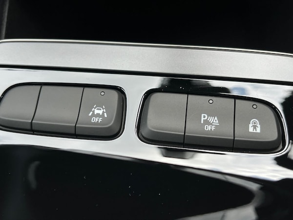 Used Vauxhall Mokka Electric 2024 for sale - 71206436: Photo 30