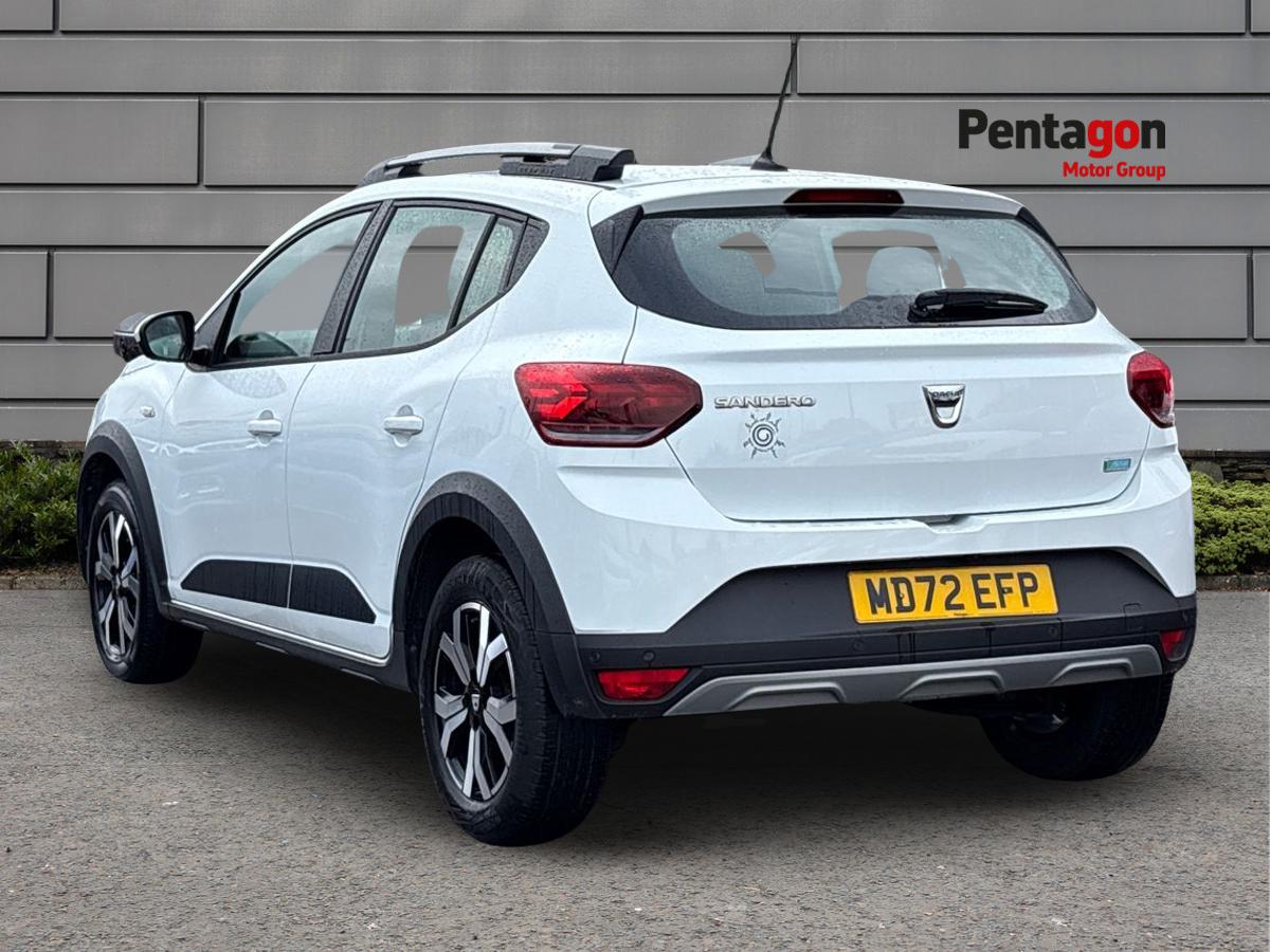 Used Dacia Sandero Stepway 2022 for sale - 76298196: Photo 2