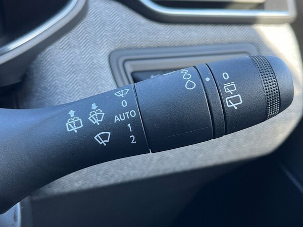 Used Renault Clio 2024 for sale - 75661007: Photo 28