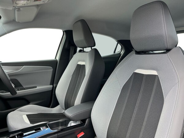 Used Vauxhall Mokka Electric 2024 for sale - 71206428: Photo 9