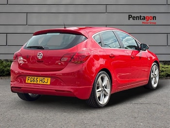 Used Vauxhall Astra 2015 for sale - 75244397: Photo