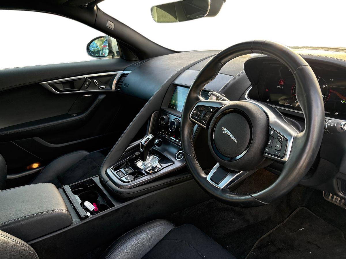 Used Jaguar F-Type 2022 for sale - 76978970: Photo 6