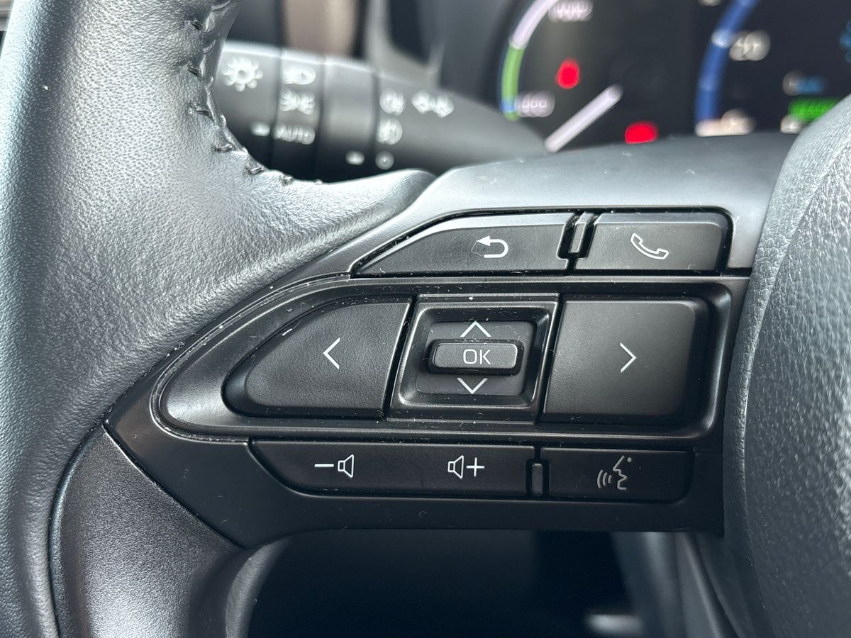 Used Toyota Yaris Cross 2023 for sale - 76435998: Photo 21