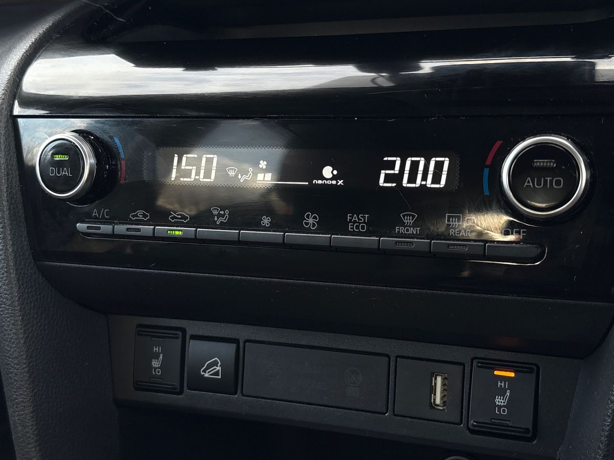 Used Toyota Yaris Cross 2023 for sale - 76435998: Photo 27