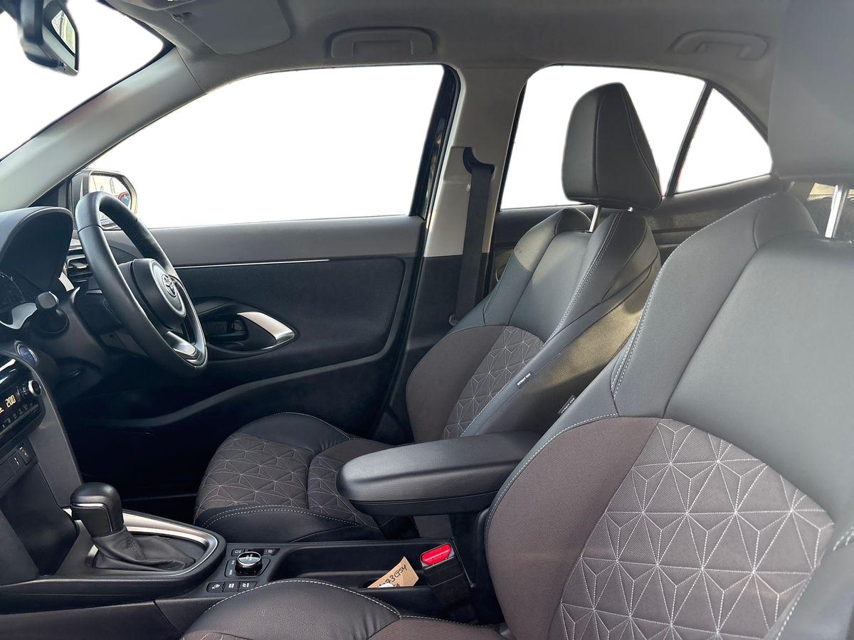 Used Toyota Yaris Cross 2023 for sale - 76435998: Photo 9