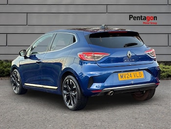 Used Renault Clio 2024 for sale - 76686966: Photo